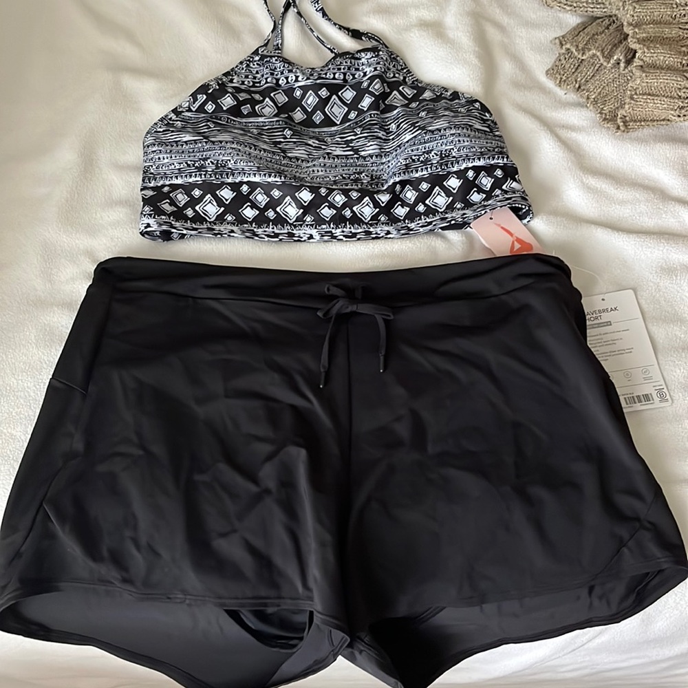 swimsuit set